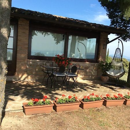 Agriturismo La Bicocca - Apt. "Il Leccio" Castel Rigone Exterior foto