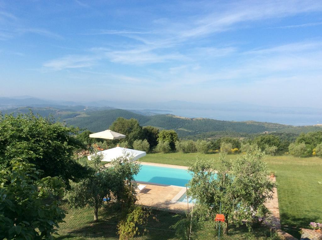 Agriturismo La Bicocca - Apt. "Il Leccio" Castel Rigone Exterior foto